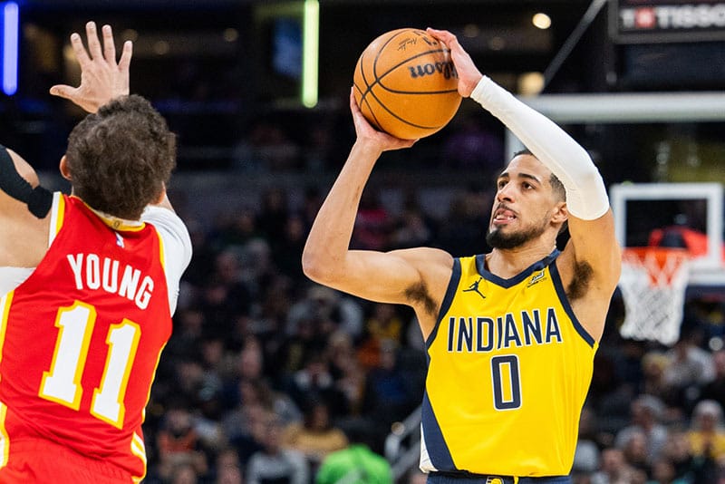 Haliburton anota para los Pacers sobre Trae Young