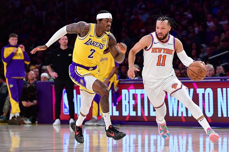 Brunson ante los Lakers