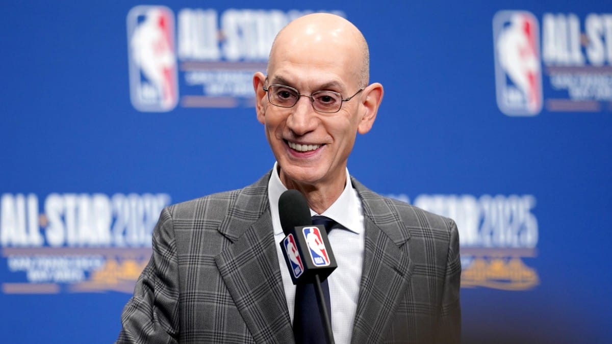 Adam Silver, comisionado de la NBA, en rueda de prensa