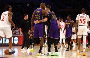 LeBron y Doncic celebran el triunfo de Lakers
