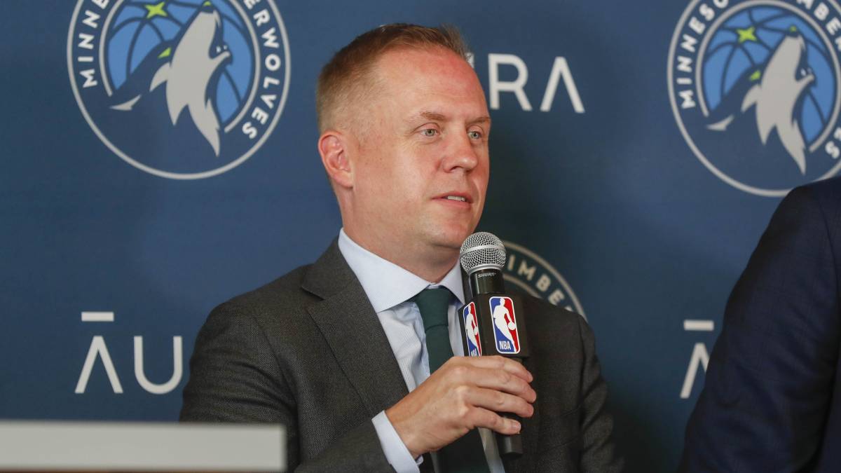 Tim Connelly, ex general manager de los Denver Nuggets
