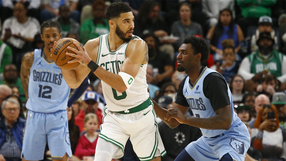 Tatum organiza el ataque de los Celtics