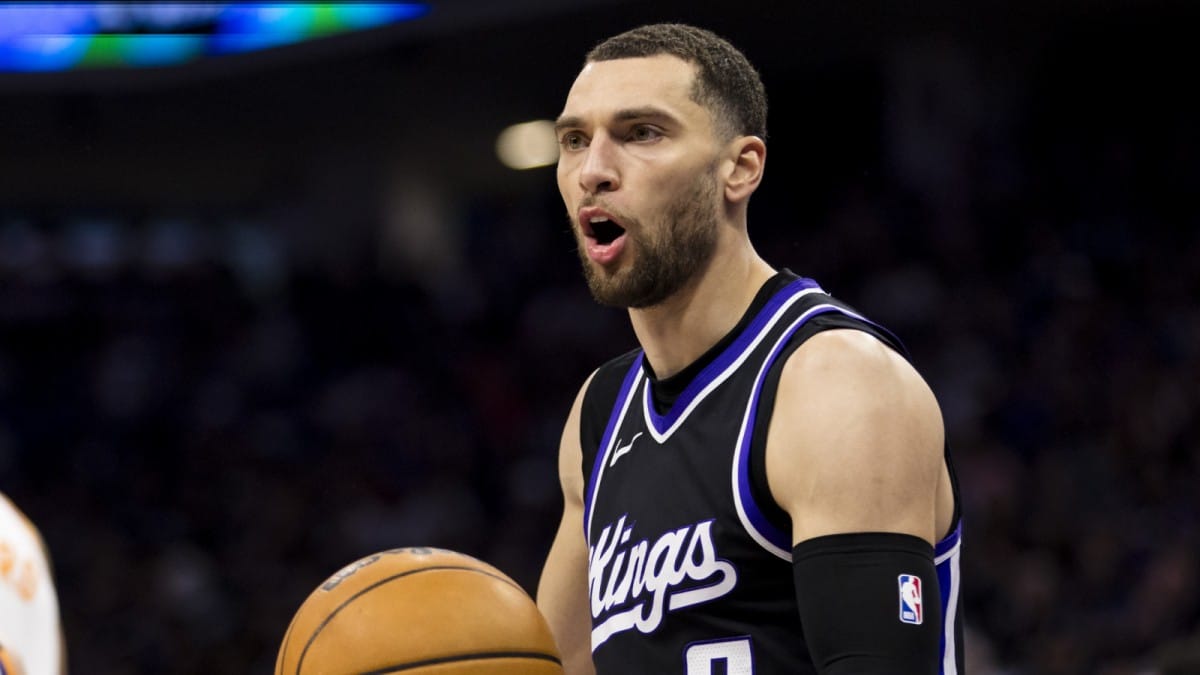 Zach LaVine, jugando un partido con Sacramento Kings.