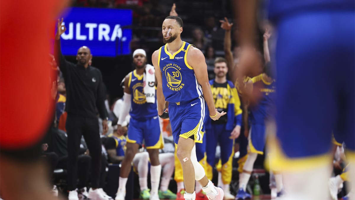 Los triples de Stephen Curry dieron el triunfo a los Warriors