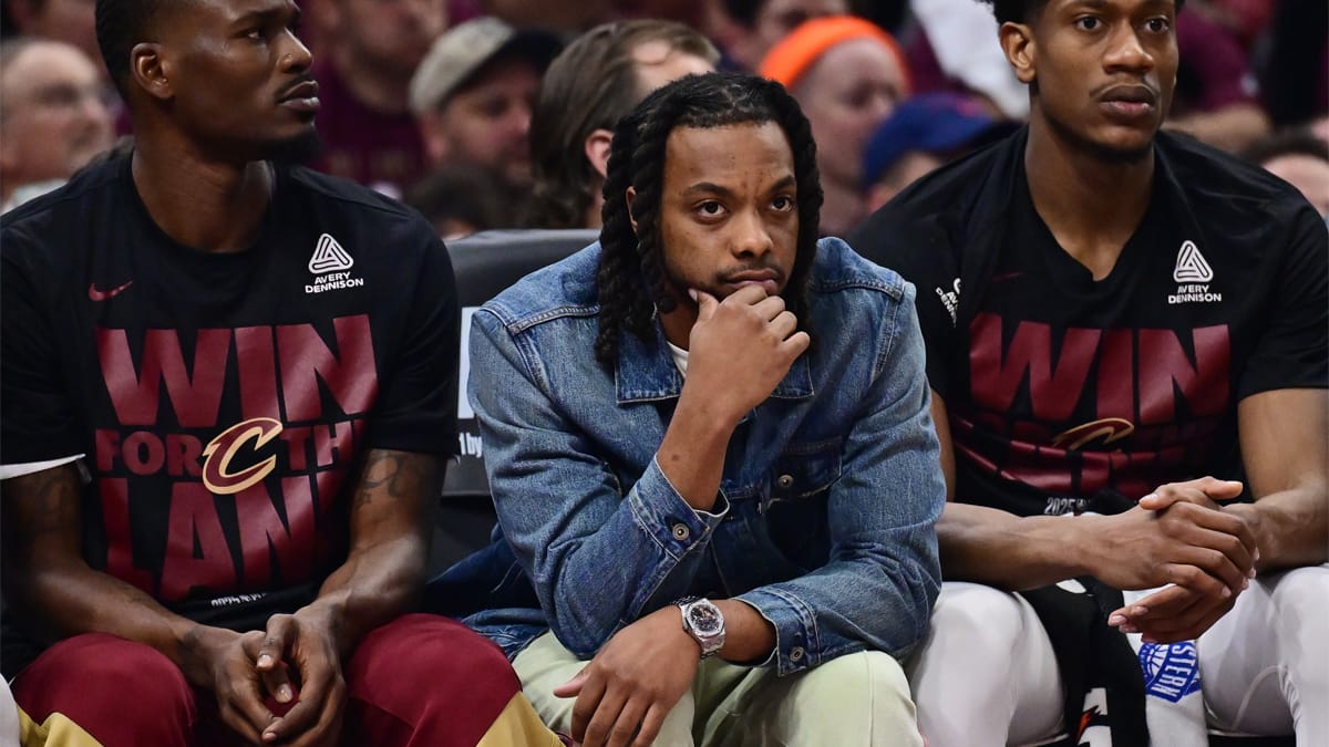 Darius Garland en el banquillo de los Cavaliers