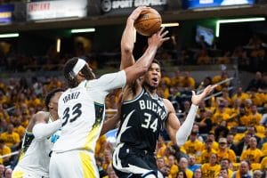 Giannis Antetokounmpo, estrella de los Bucks