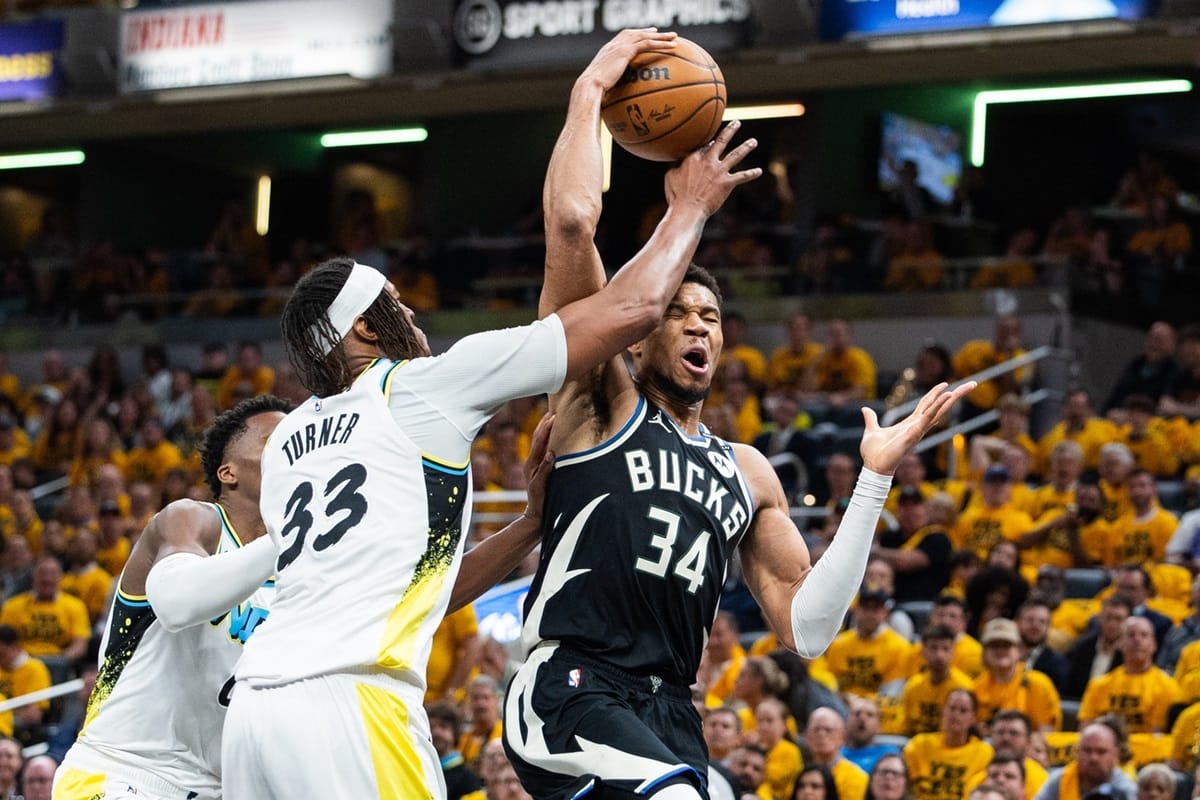 Giannis Antetokounmpo, estrella de los Bucks