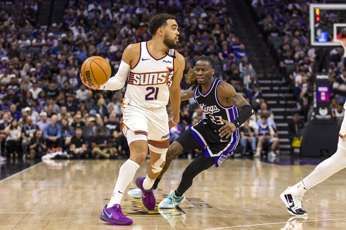 Tyus Jones durante un partido contra Sacramento Kings
