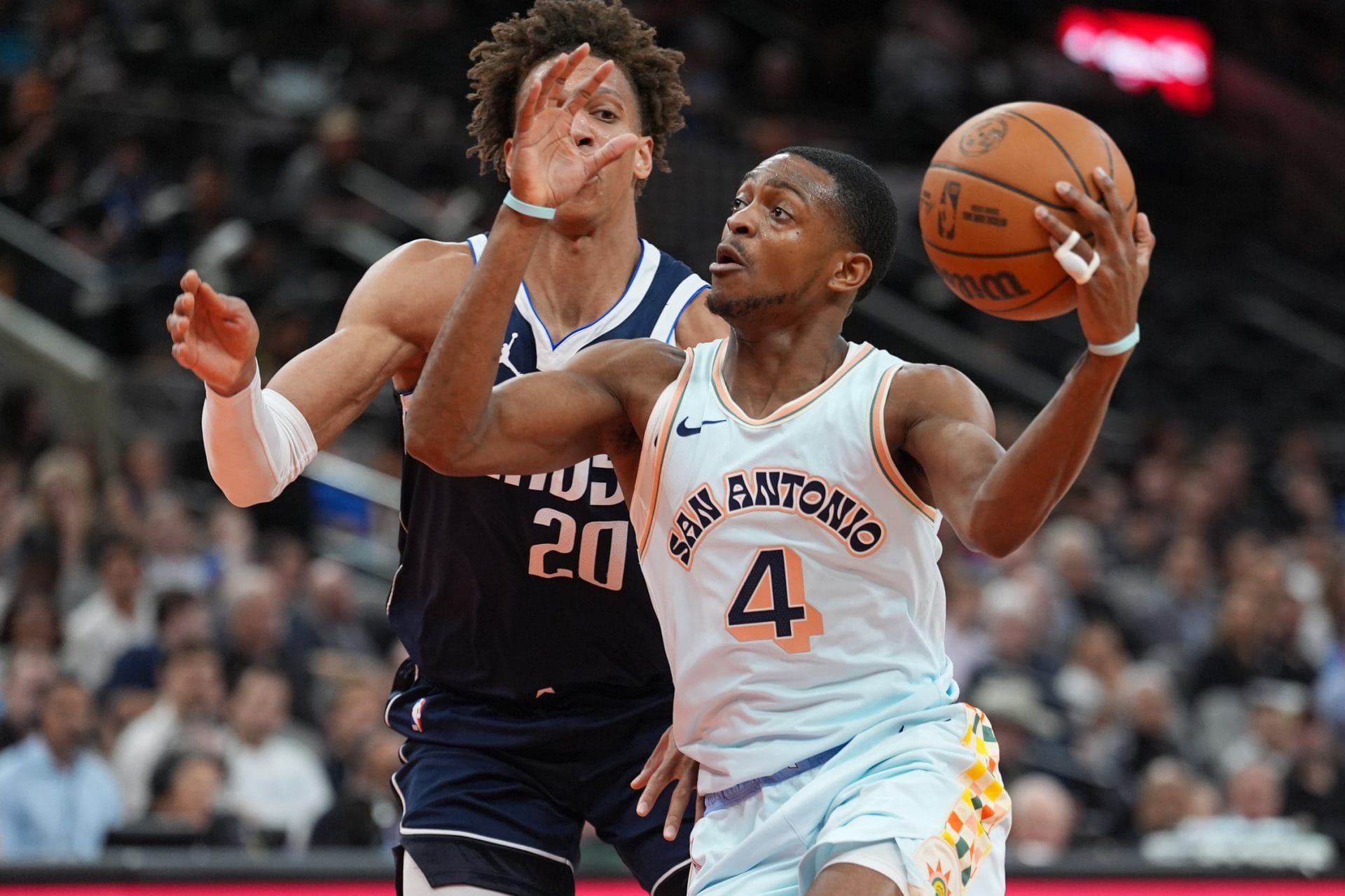 De'Aaron Fox espera renovar con los Spurs