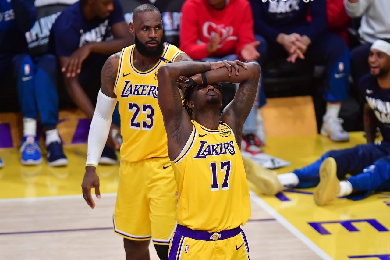 Dorian Finney-Smith pasa por el quirófano