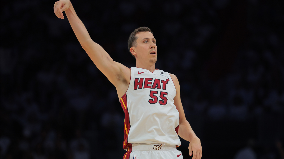 Duncan Robinson tras lanzar un triple