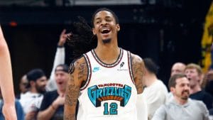 Ja Morant celebra una canasta con los Memphis Grizzlies.