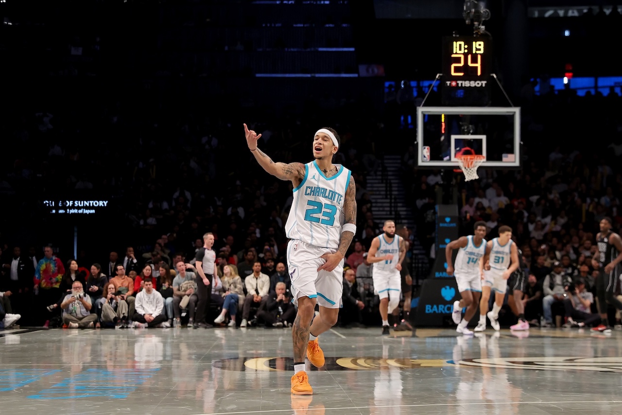 Tre Mann seguirá en Charlotte por 3 años y 24 millones