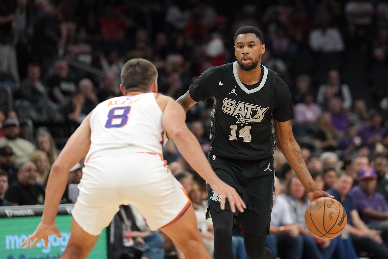 Blake Wesley acuerda un año con Portland
