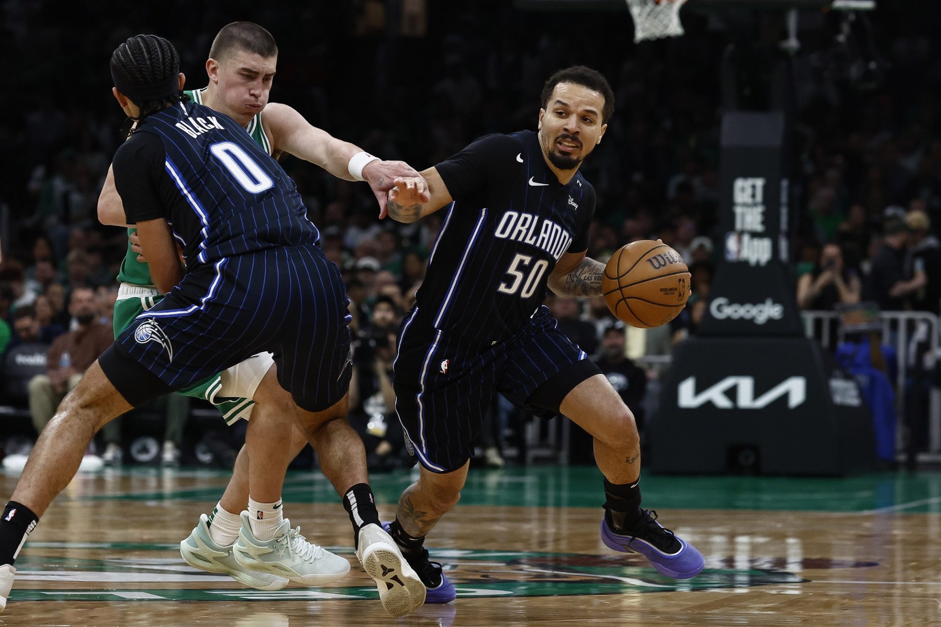 Cole Anthony rescinde con Memphis para fichar por Milwaukee