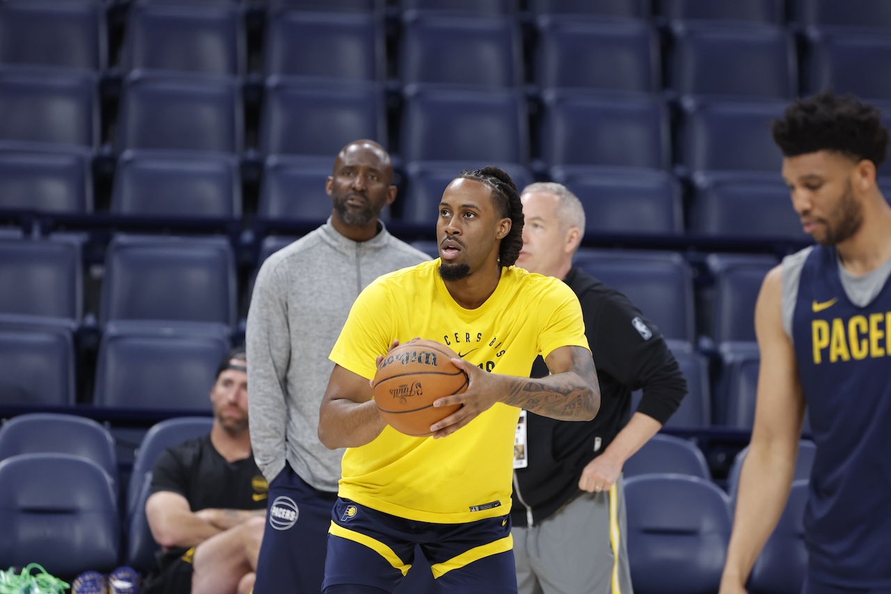Isaiah Jackson renueva con Indiana por 3 años y 21 millones