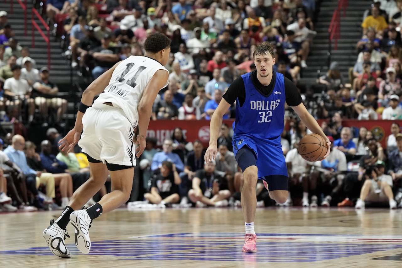 Cooper Flagg brilla con 31 puntos ante Dylan Harper