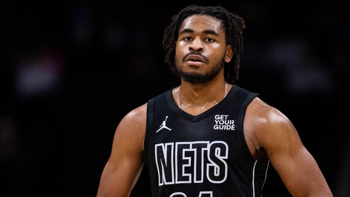 Cam Thomas, disputando un partido con los Brooklyn Nets.