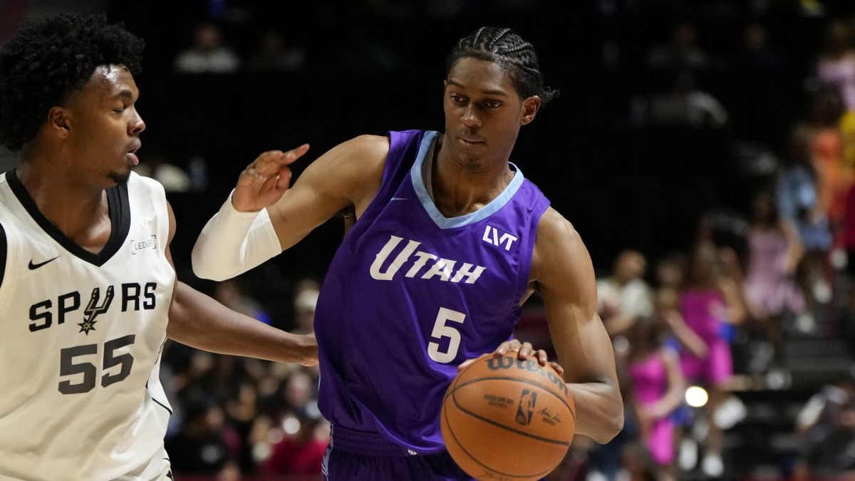 Cody Williams, disputando un partido durante Las Vegas Summer League.