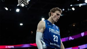 Markkanen, una vez más líder finlandés