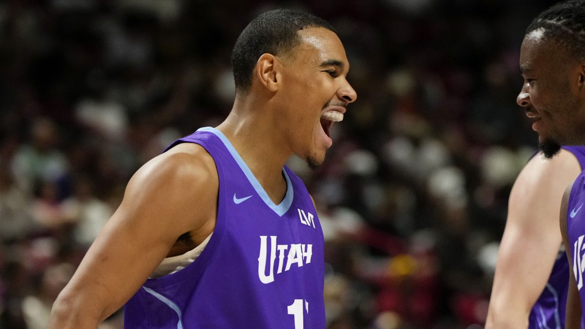 John Tonje, disputando un partido de Las Vegas Summer League con los Utah Jazz.