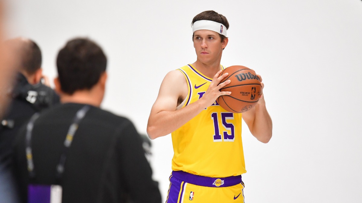 Austin REaves durante el Media Day de los Lakers.