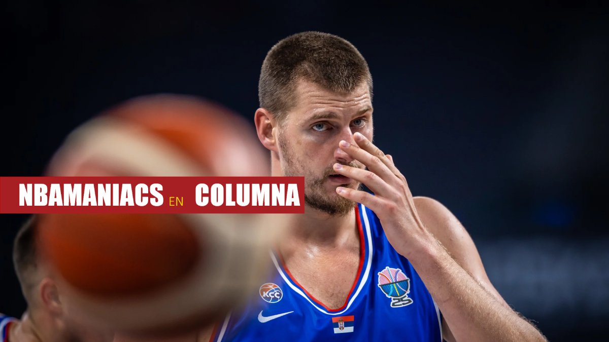 Nikola Jokic durante un partido con Serbia en el Eurobasket 2025.