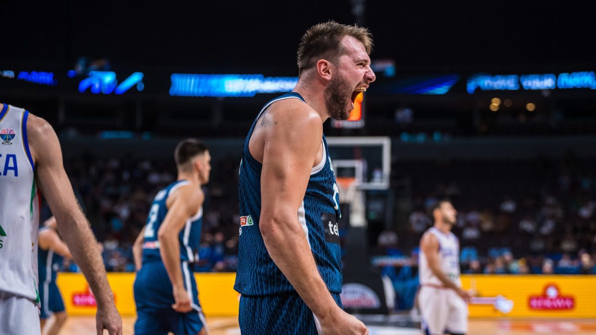 Luka Doncic se volvió a exhibir para meter a Eslovenia en cuartos.