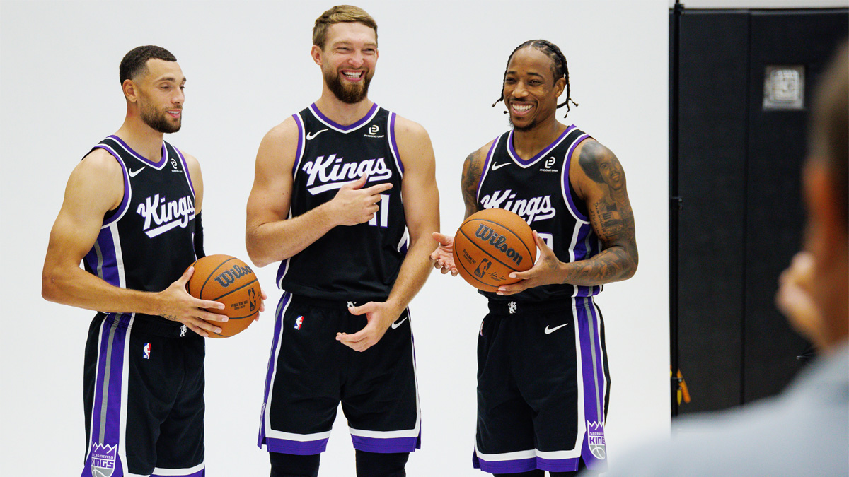 Los Sacramento Kings posan en el Media Day