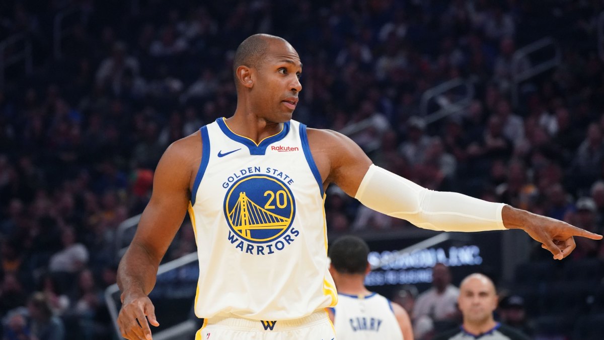 Al Horford con la camiseta de los Golden State Warriors.