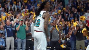 Ja Morant durante su último partido con los Memphis Grizzlies.