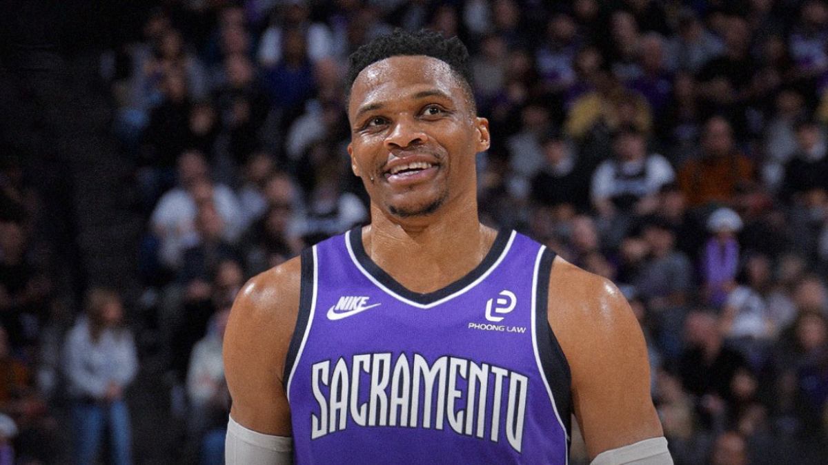 Russell Westbrrok es jugador de los Sacramento Kings.