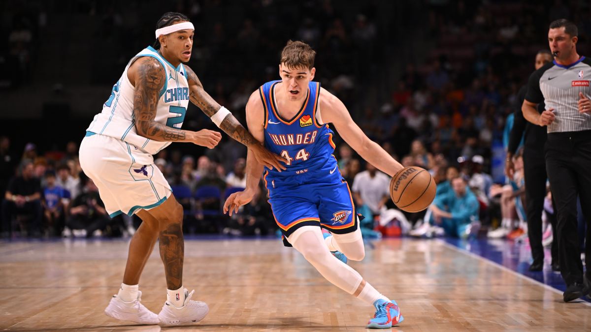 Nikola Topic durante un partido de pretemporada.