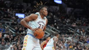 Charles Bassey, nuevo jugador de Memphis