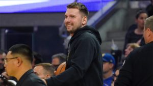 Doncic vuelve esta noche a las pistas