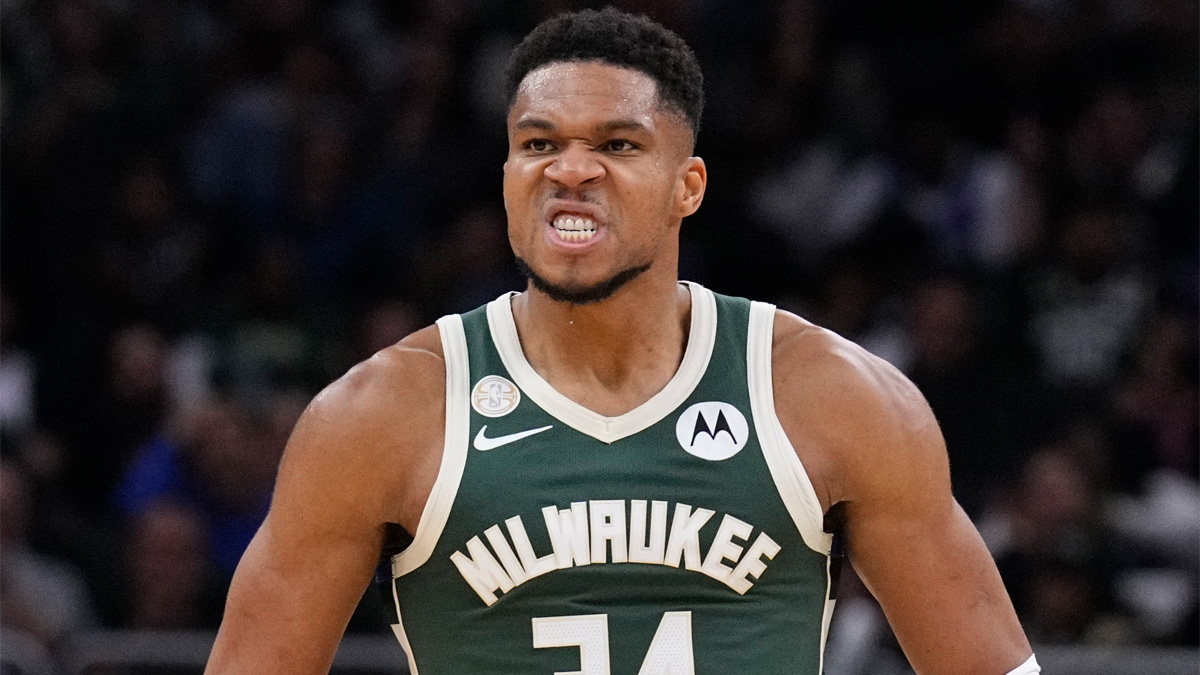 Giannis lidera a los Bucks con una monstruosa actuación