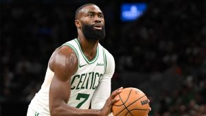 Jaylen Brown ha sufrido una lesión en su pierna izquierda