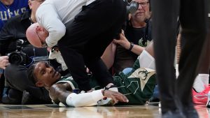 Kevin Porter Jr., baja para los Bucks