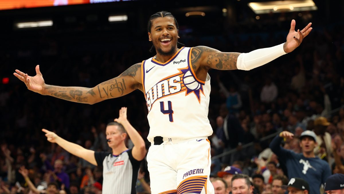 Jalen Green, disputando su primer partido con los Phoenix Suns.