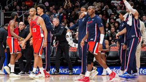 Los Clippers suman una victoria tan inesperada como dominante
