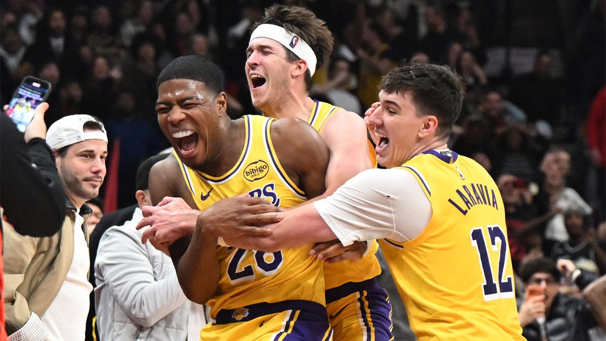 Hachimura da la victoria a los Lakers el día que acaba la racha de LeBron