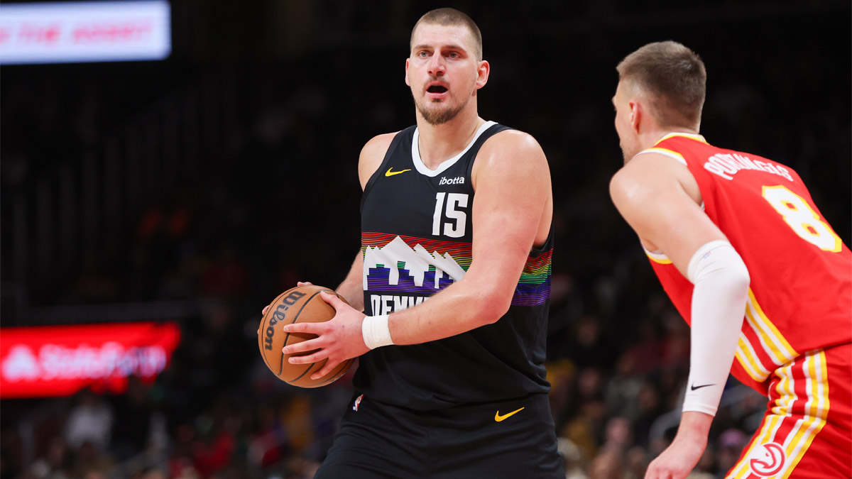 Jokic da la victoria a los Nuggets en Atlanta