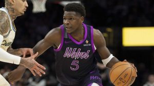 Anthony Edwards, durante el partido del 21 de diciembre de 2025 contra Milwaukee Bucks.