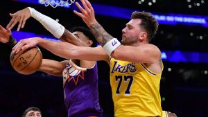 Luka Doncic, durante el partido contra Phoenix Suns.