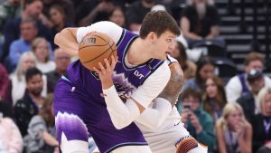 Walker Kessler, disputando un partido con los Utah Jazz.