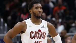 Donovan Mitchell, sorprendido durante un partido de los Cleveland Cavaliers.