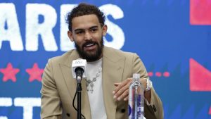 Trae Young, durante su presentación como jugador de los Washington Wizards.
