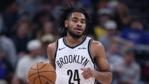 Cam Thomas durante un partido con los Brooklyn Nets.