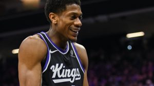 De'Andre Hunter dice adiós a la temporada