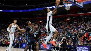 Los Spurs vuelven a ganar